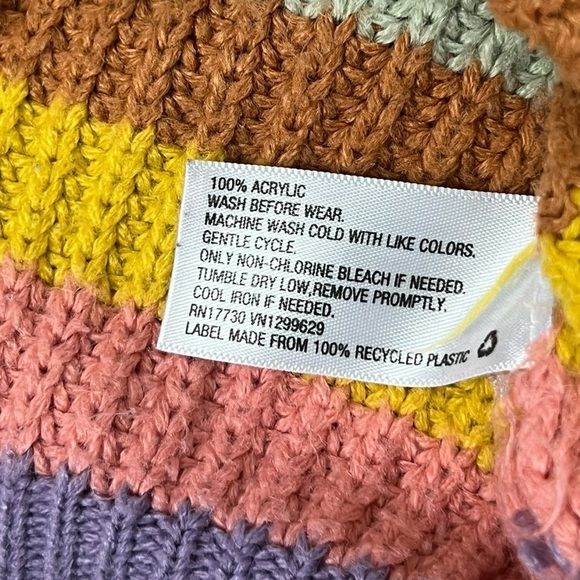 Art Class Purple and Yellow Crew Neck Cropped Sweater - M (7/8) - Picture 6 of 7